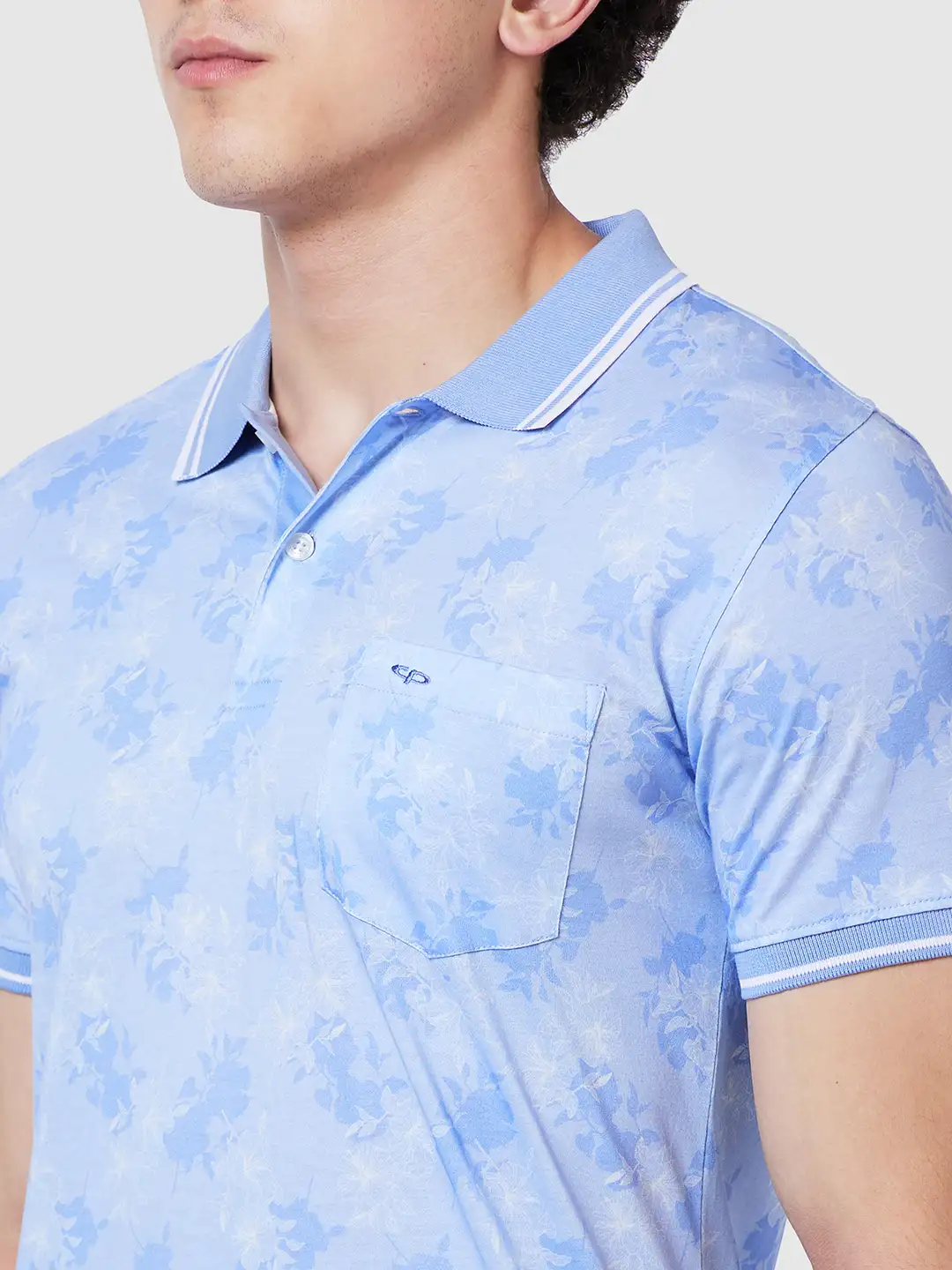 Men Blue Tailored Fit Print Cotton Half Sleeve T-Shirt - Image 6