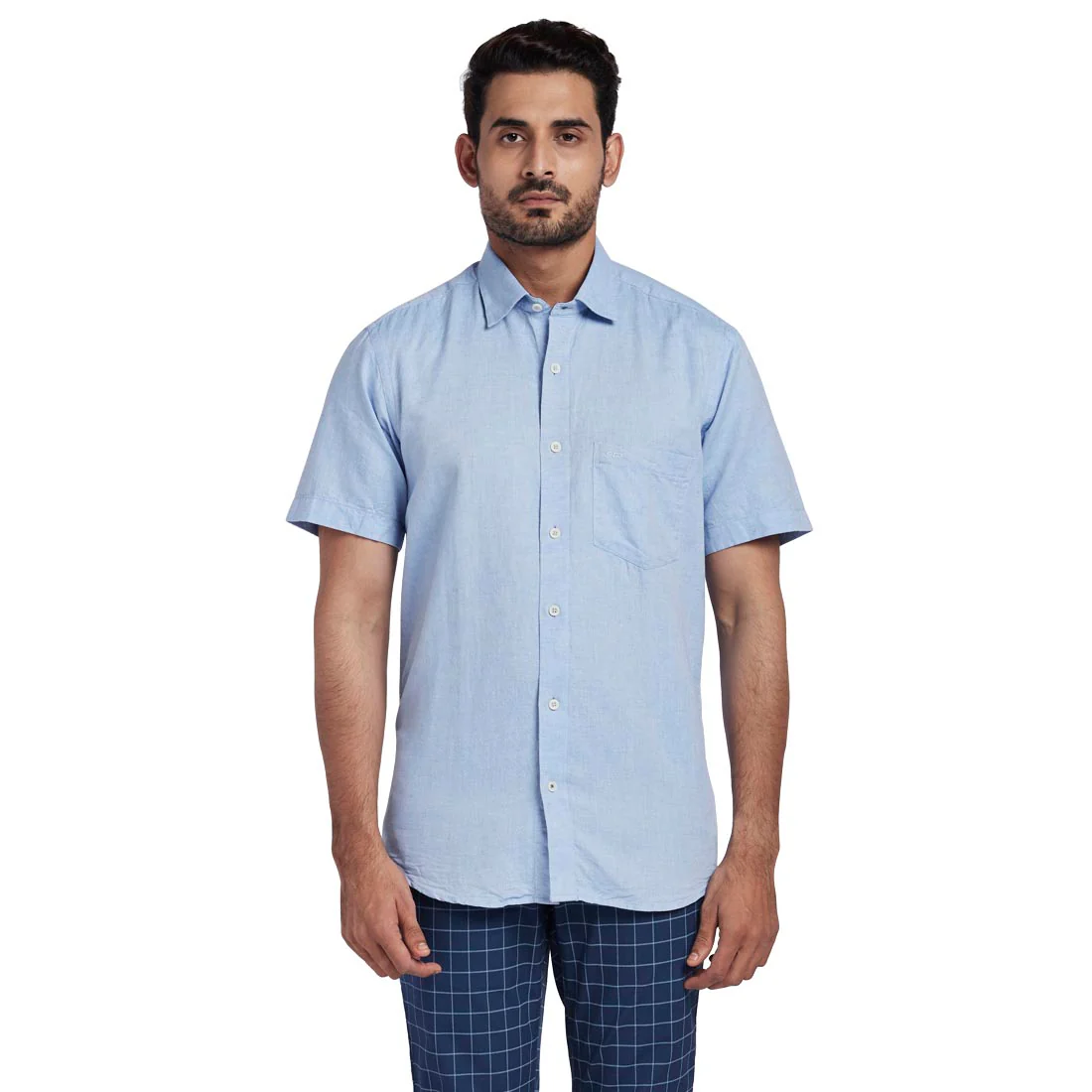 Men Blue Tailored Fit Solid Cotton Blend Half Sleeve Shirts