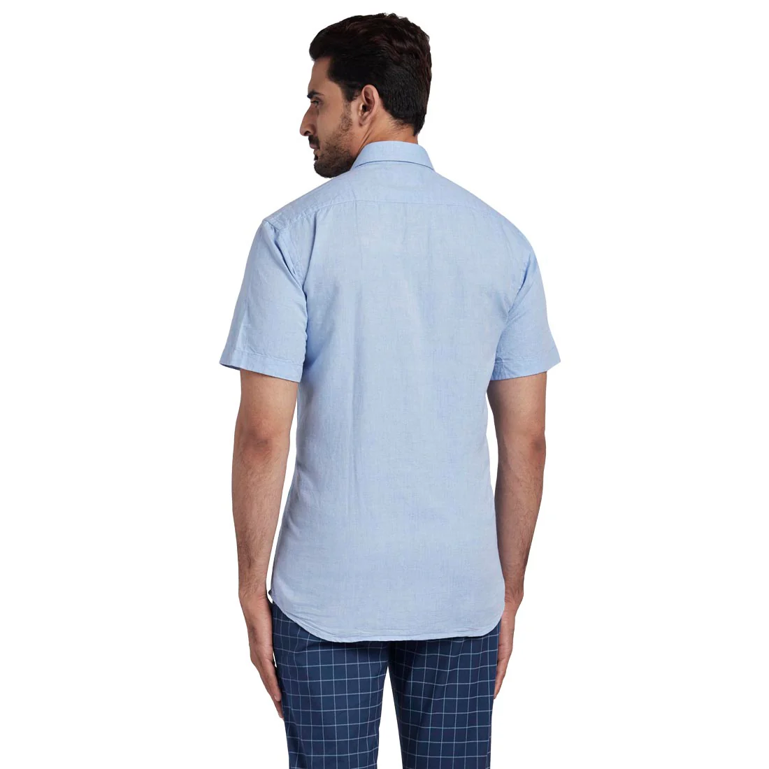 Men Blue Tailored Fit Solid Cotton Blend Half Sleeve Shirts - Image 4