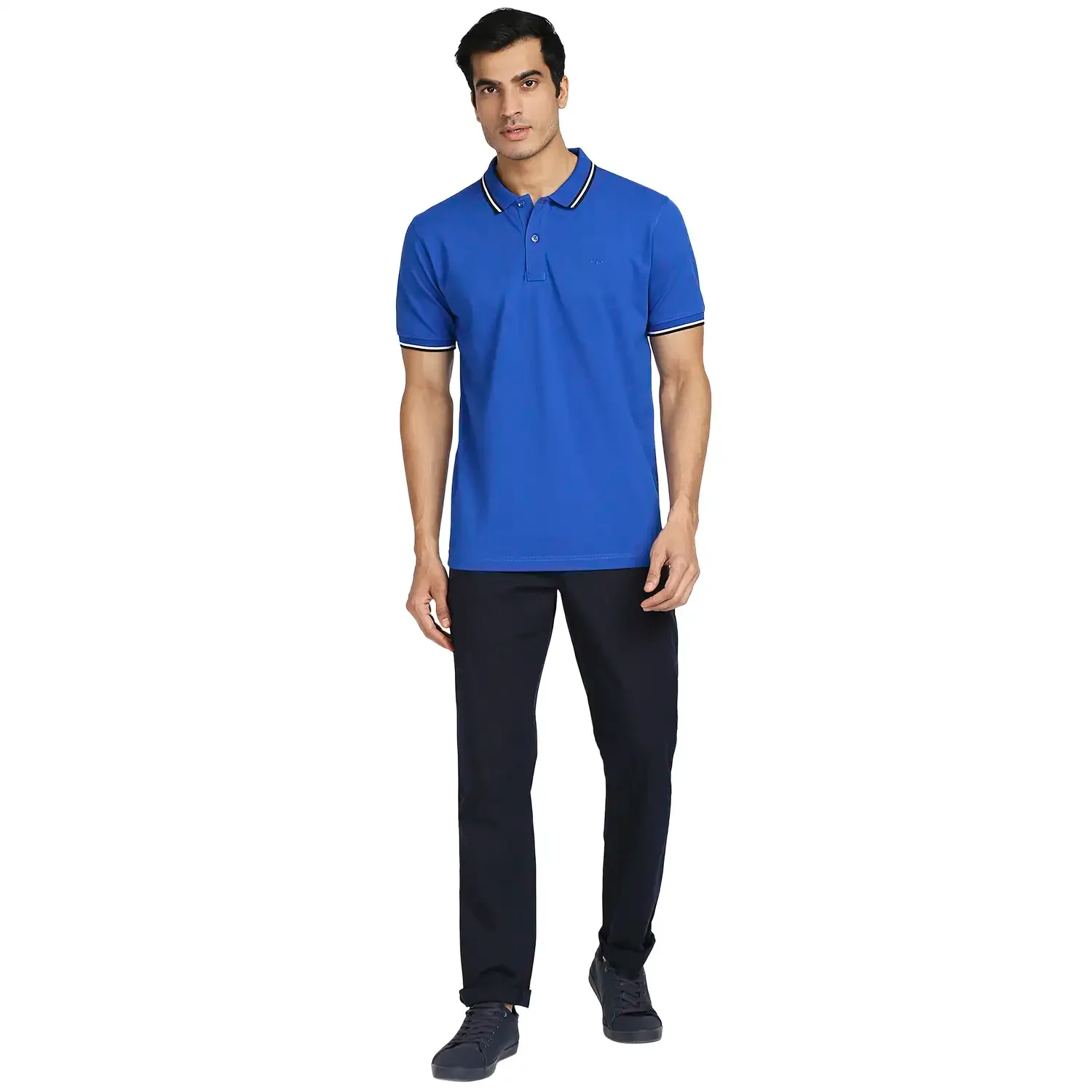 Men Blue Tailored Fit Solid Cotton Half Sleeve T-Shirt - Image 5