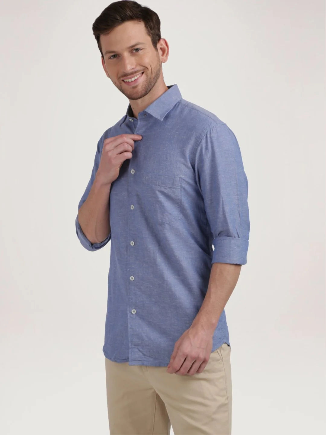 Men Blue Tailored Fit Warp Chambray Cotton Blend Full Sleeve Shirts - Image 6