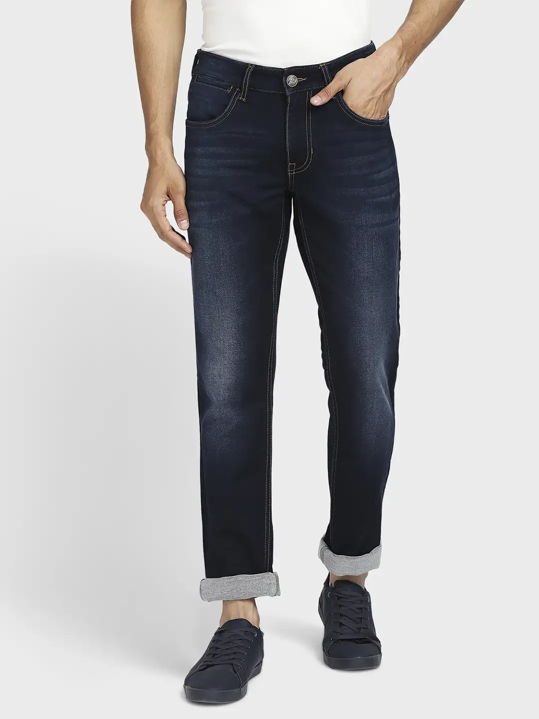 Men Blue Tapered Fit Solid Cotton Blend Jeans
