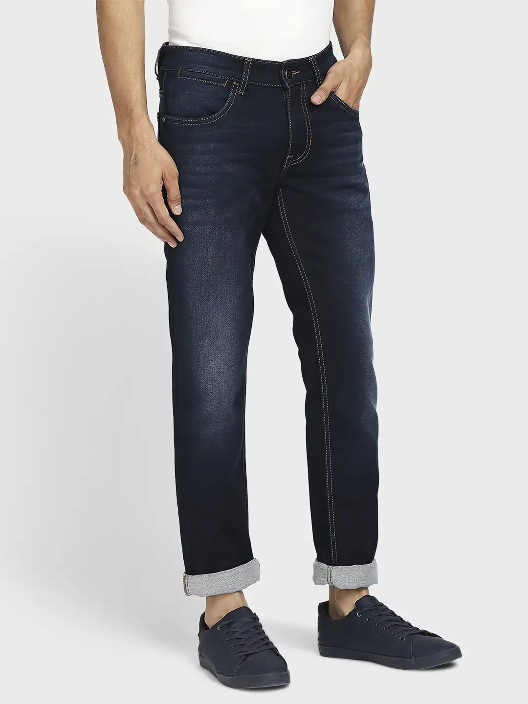 Men Blue Tapered Fit Solid Cotton Blend Jeans - Image 2