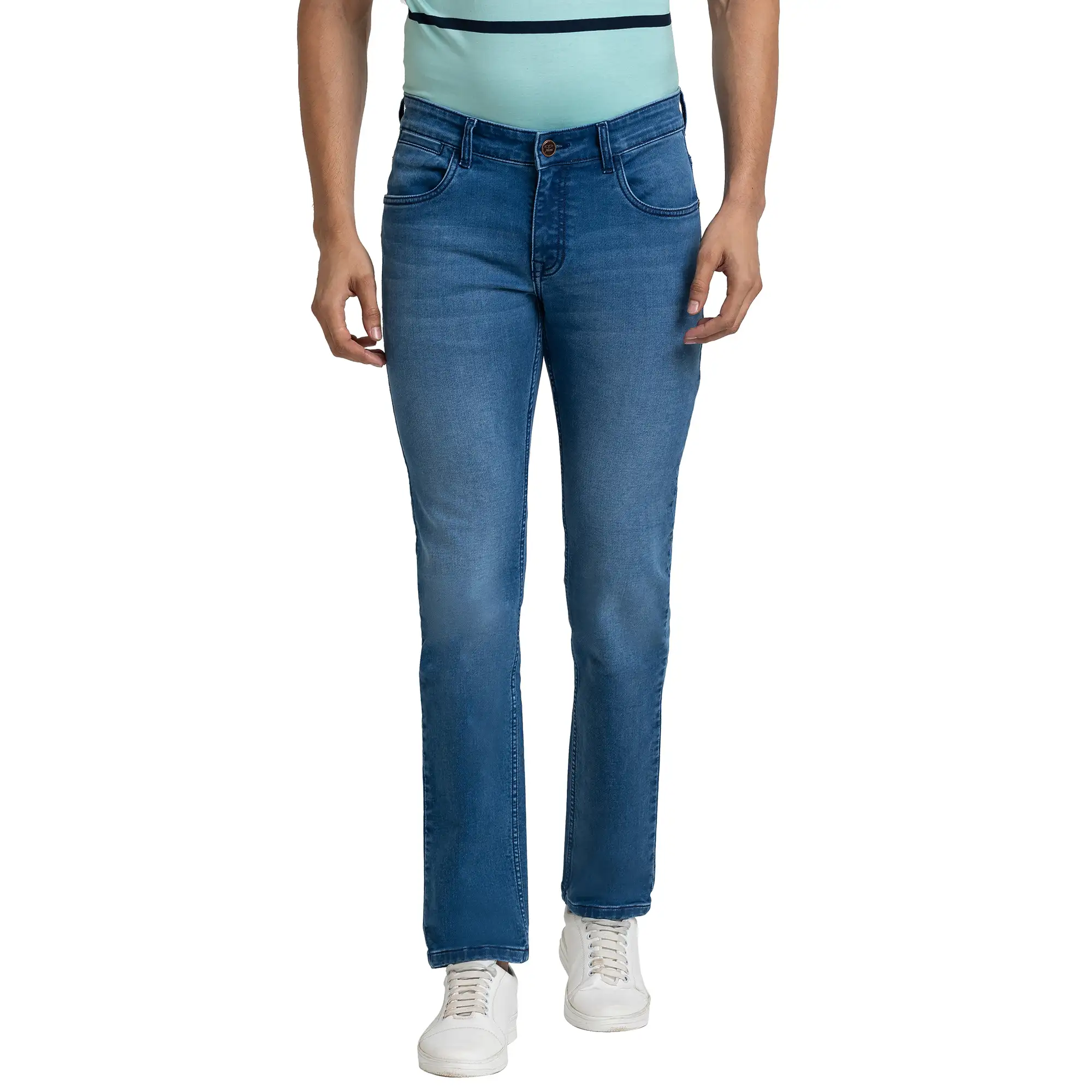 Men Blue Tapered Fit Warp Chambray Cotton Blend Jeans