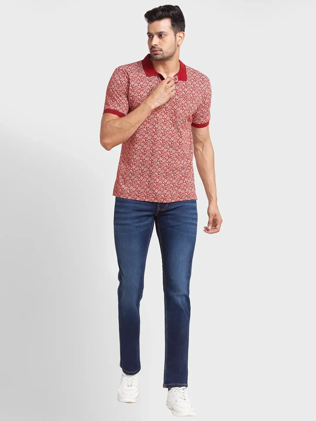 Men Blue Tapered Fit Warp Chambray Cotton Blend Jeans - Image 5