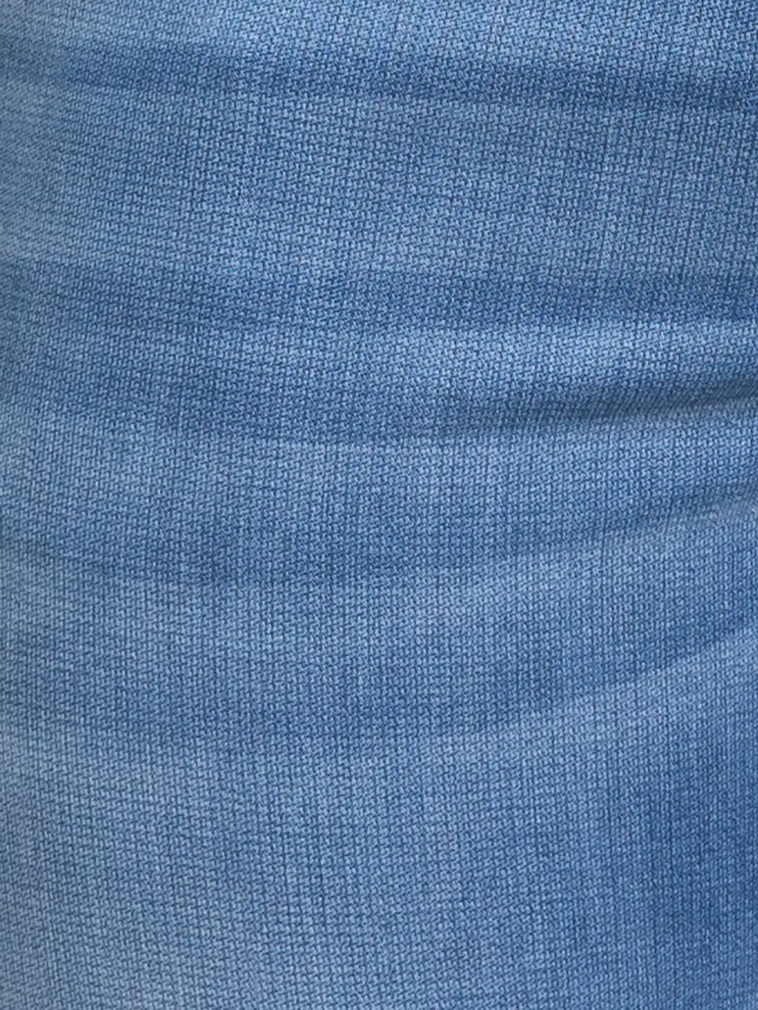 Men Blue Tapered Fit Warp Chambray Cotton Blend Jeans - Image 6
