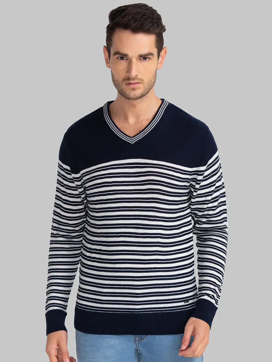 Men Blue Yarn Dyed Acrylic Full Sleeve Sweaters