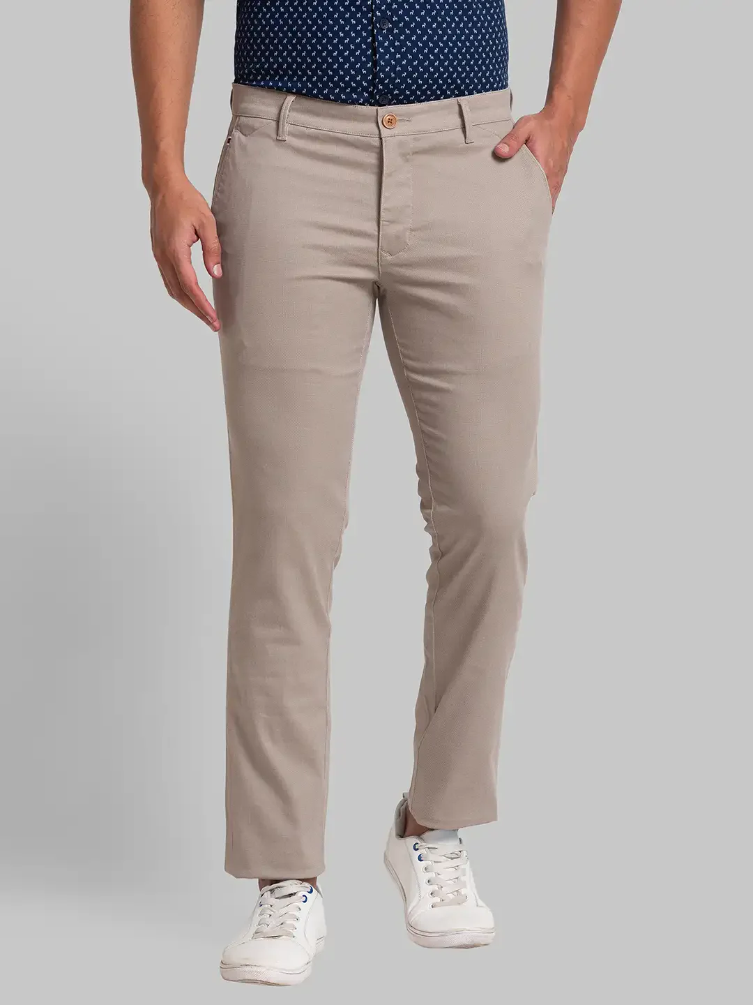 Men Brown Lrt Fit Solid Cotton Blend Trouser