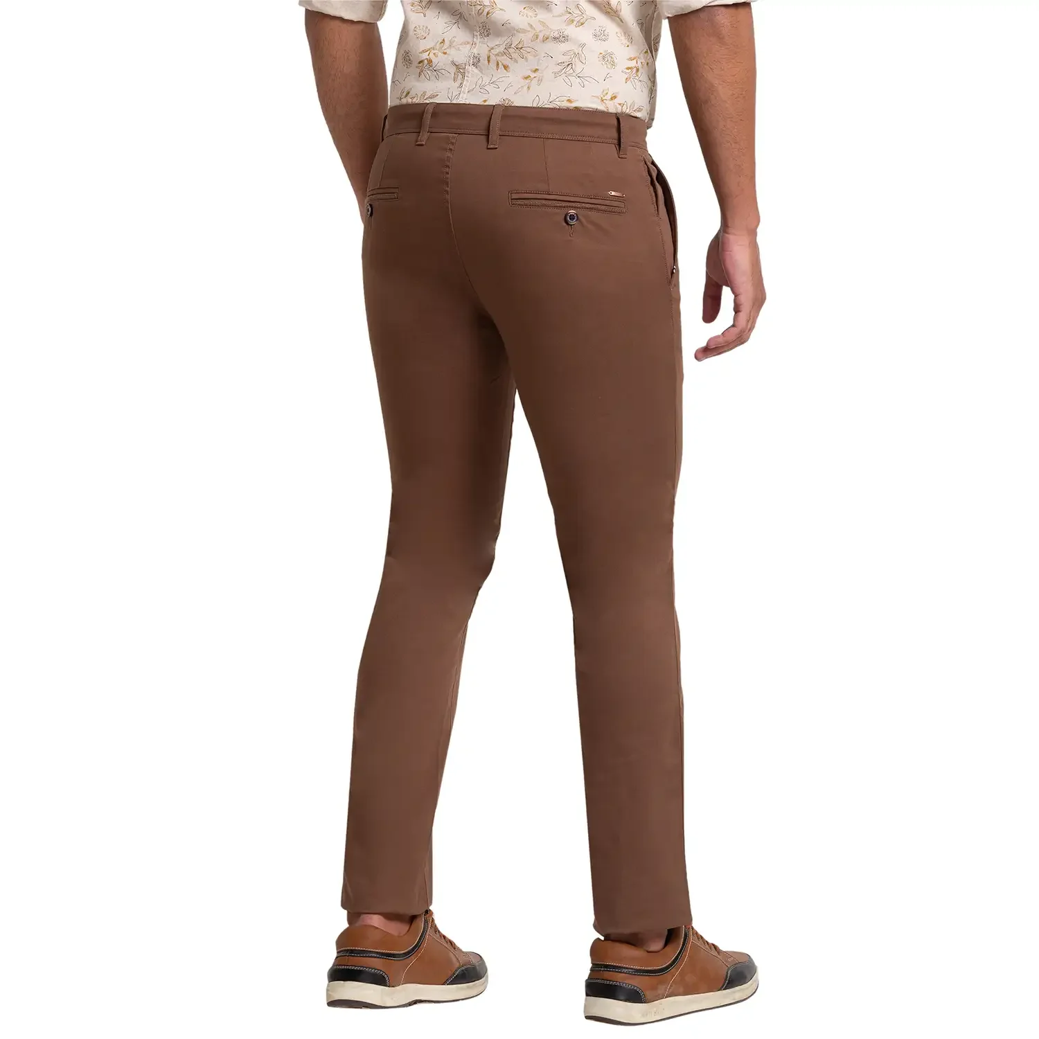 Men Brown Lrt Fit Solid Cotton Blend Trouser - Image 4
