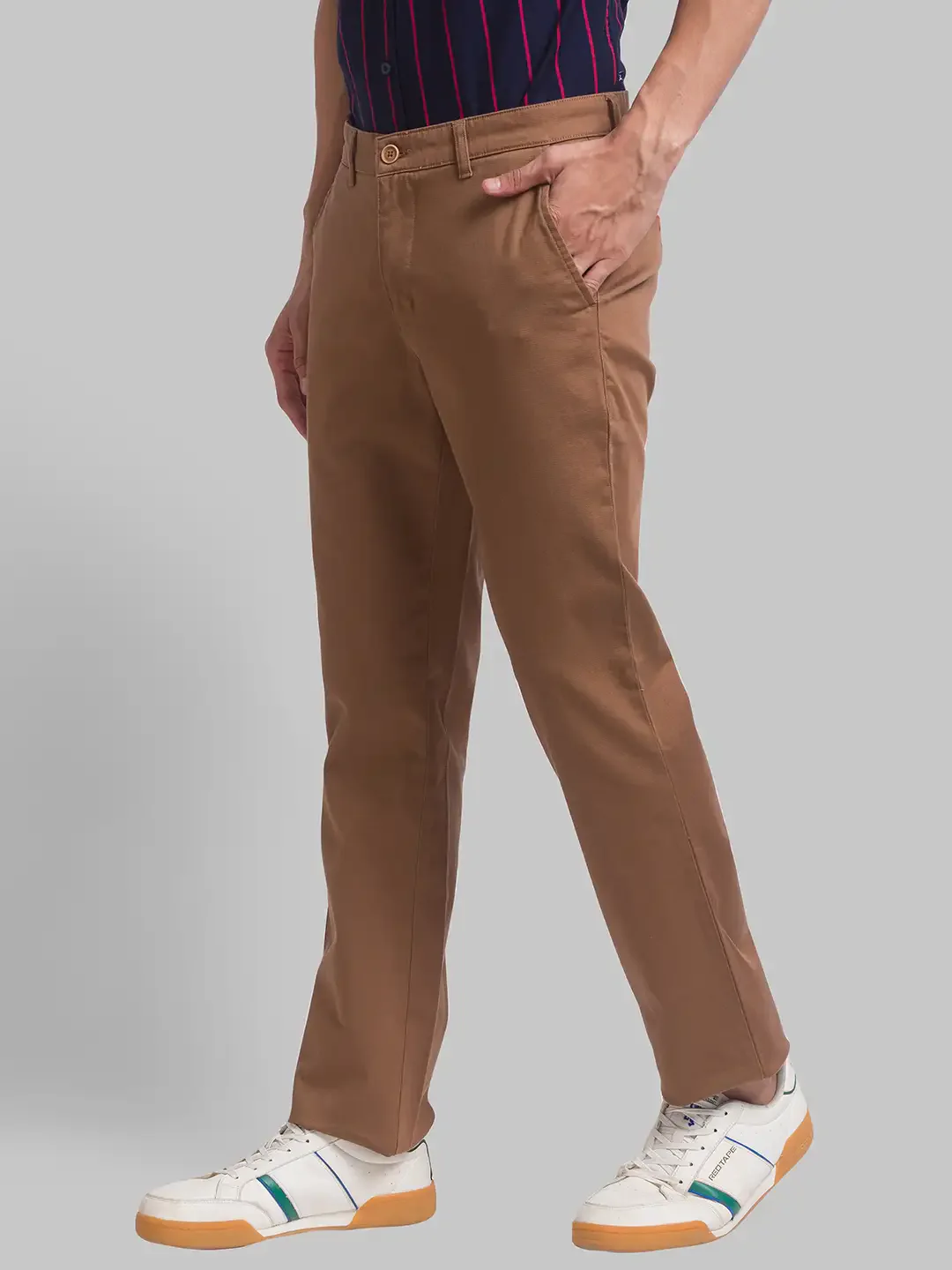 Men Brown Slim Fit Solid Cotton Blend Trouser - Image 3