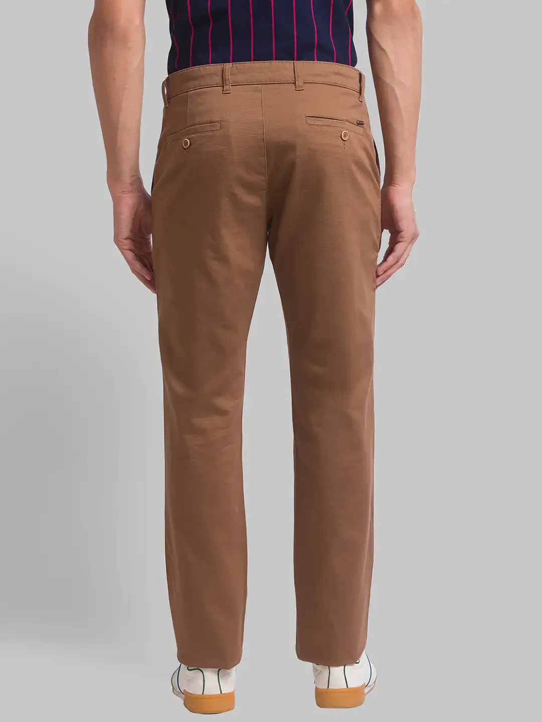 Men Brown Slim Fit Solid Cotton Blend Trouser - Image 4