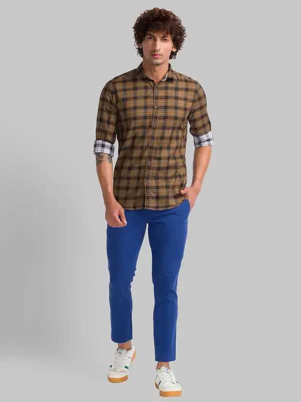 Men Brown Slim Fit Yarn Dyed Cotton Shirts - Image 7