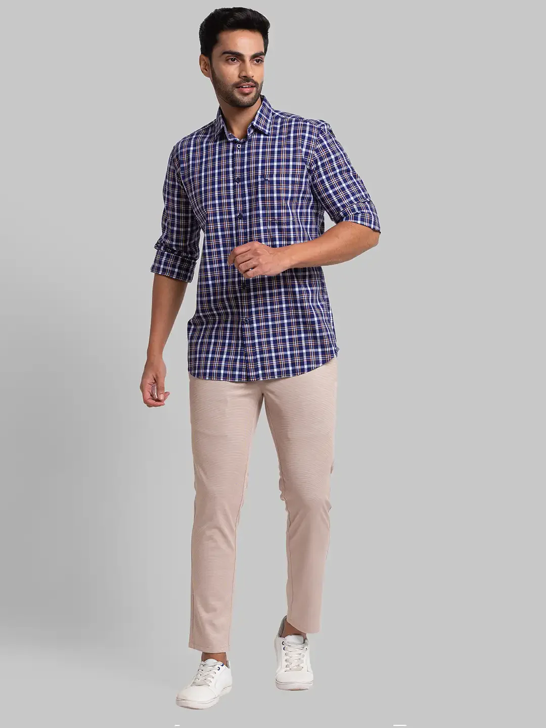 Men Brown Super Slim Fit Solid Terylene Blend Trouser - Image 5