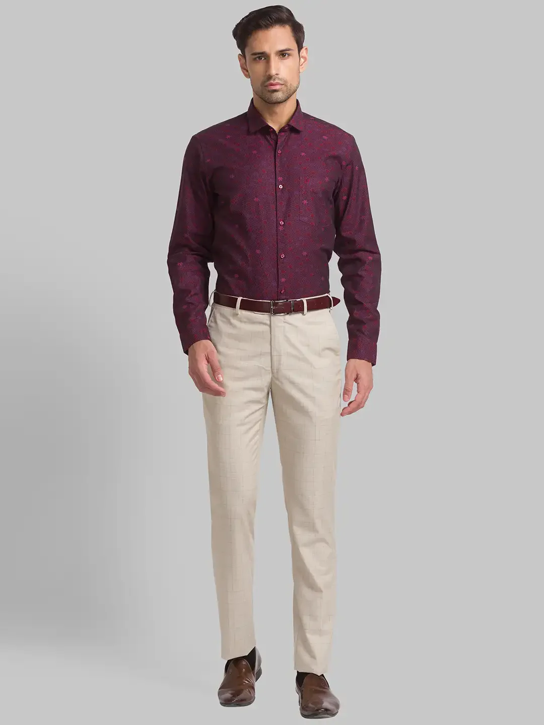 Men Fawn Contemporary Fit Checks Polyester Blend Trouser - Image 5