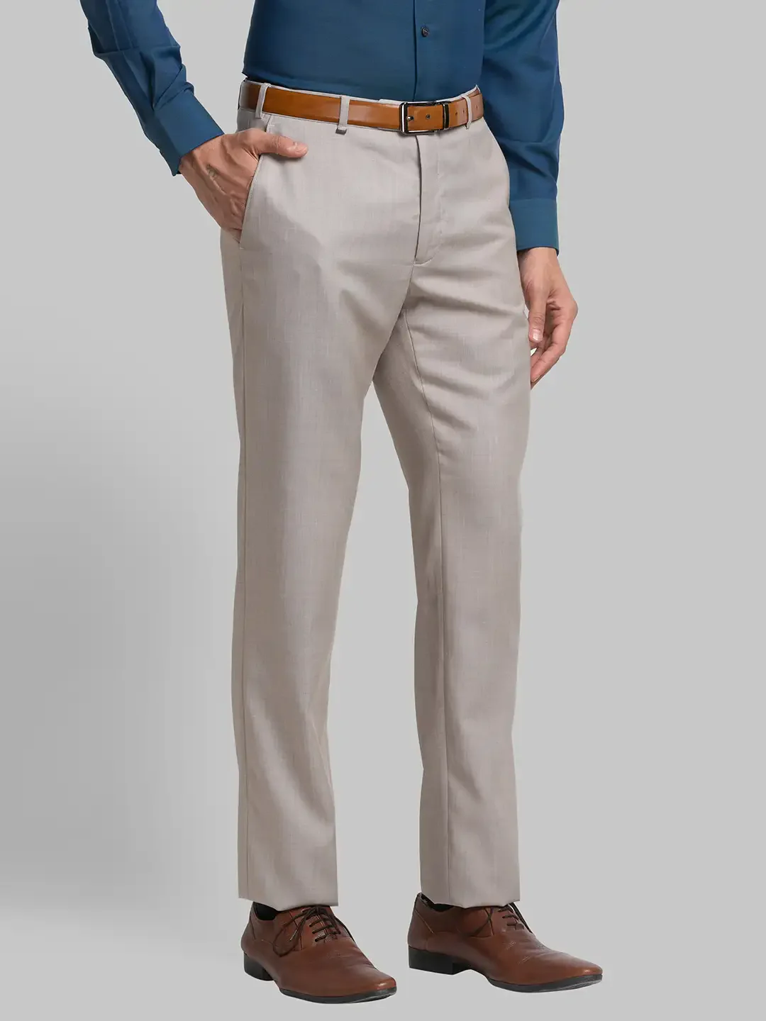 Men Fawn Contemporary Fit Solid Polyester Blend Trouser - Image 2