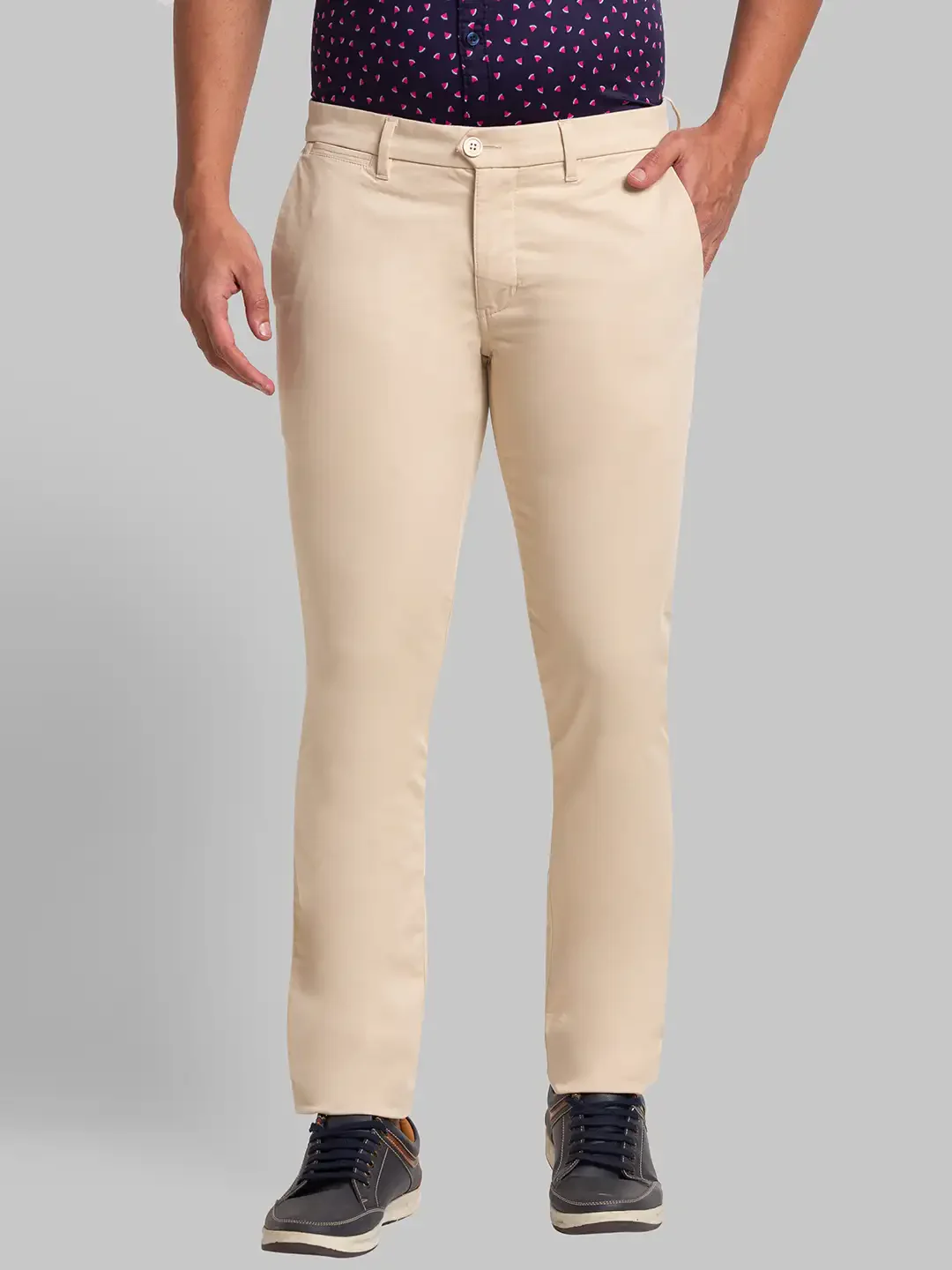 Men Fawn Super Slim Fit Solid Cotton Blend Trouser