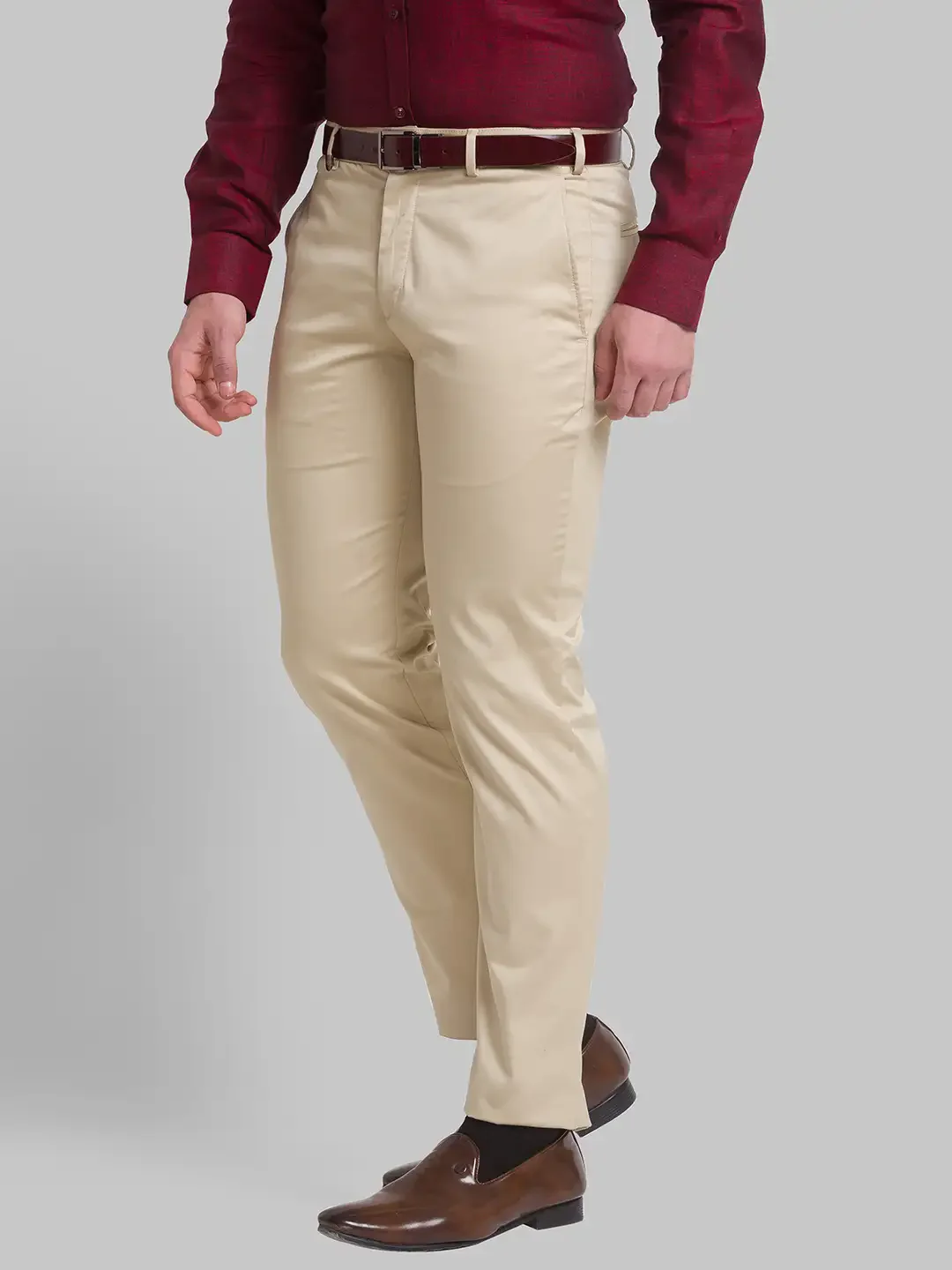 Park Avenue Men Fawn Super Slim Fit Solid Trouser - Image 3