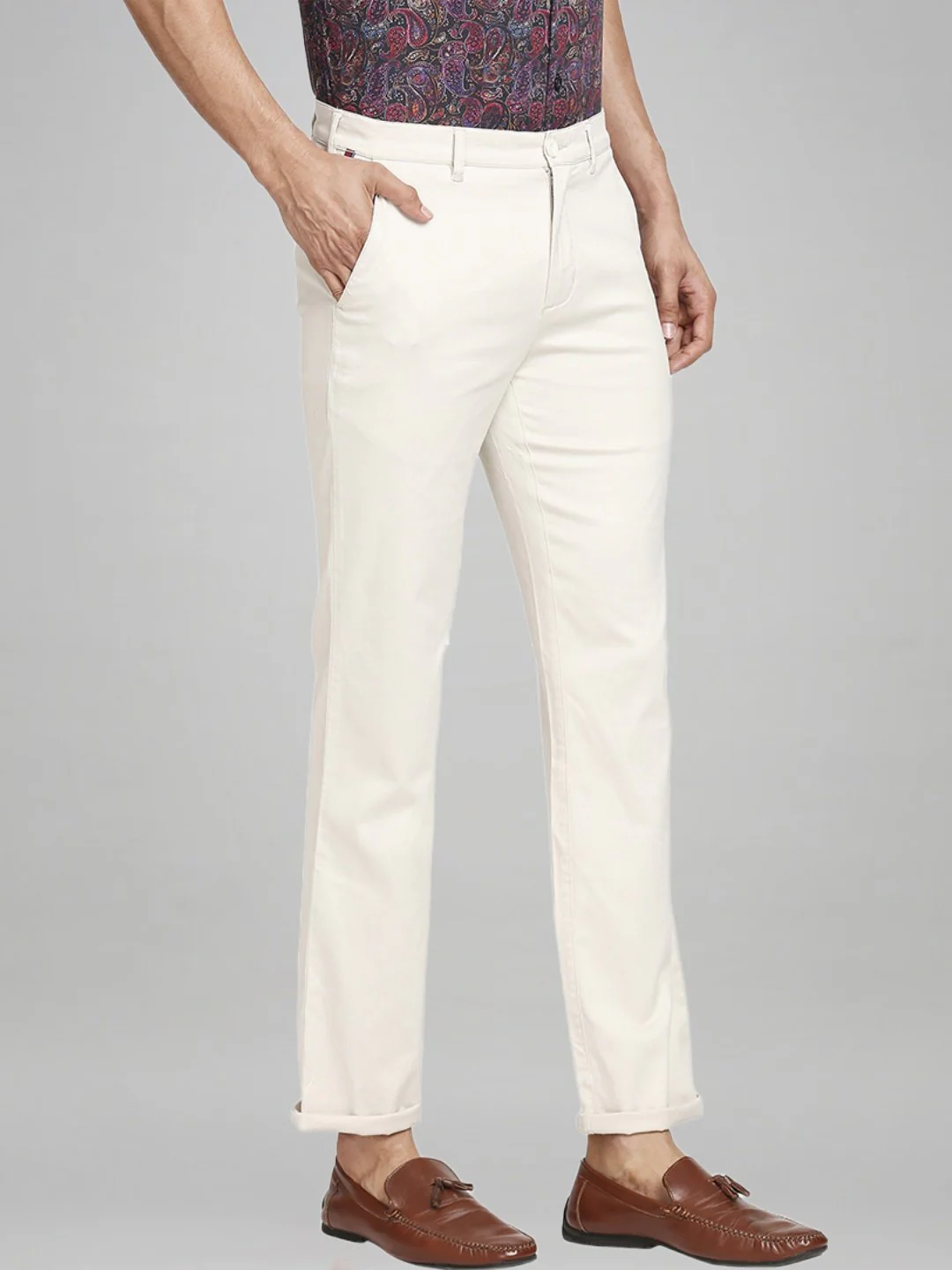 Men Fawn Tailored Fit Solid Cotton Blend Trouser - Image 6