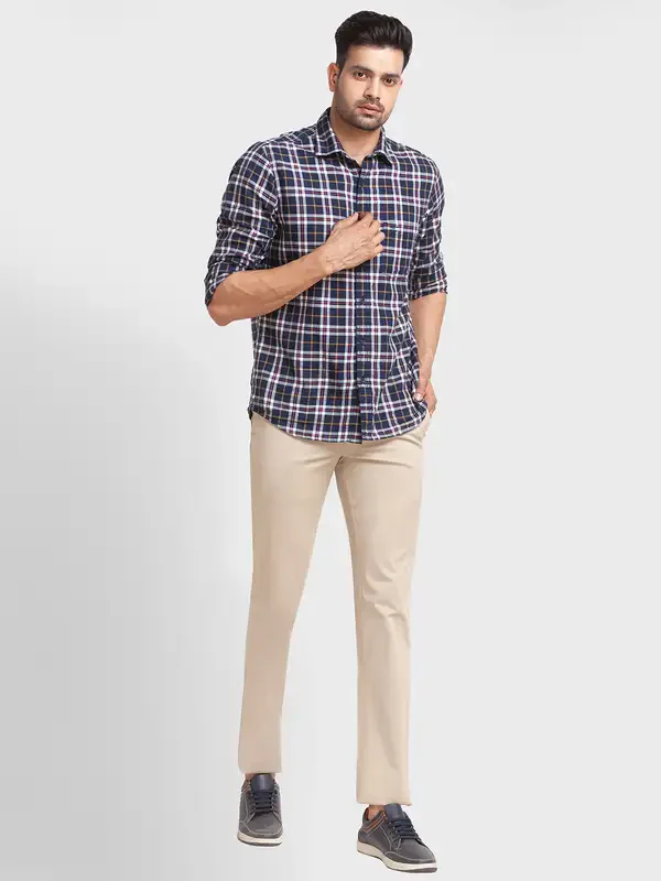 Men Fawn Tailored Fit Solid Piece Dyed Polyester Blend Trouser - Image 5
