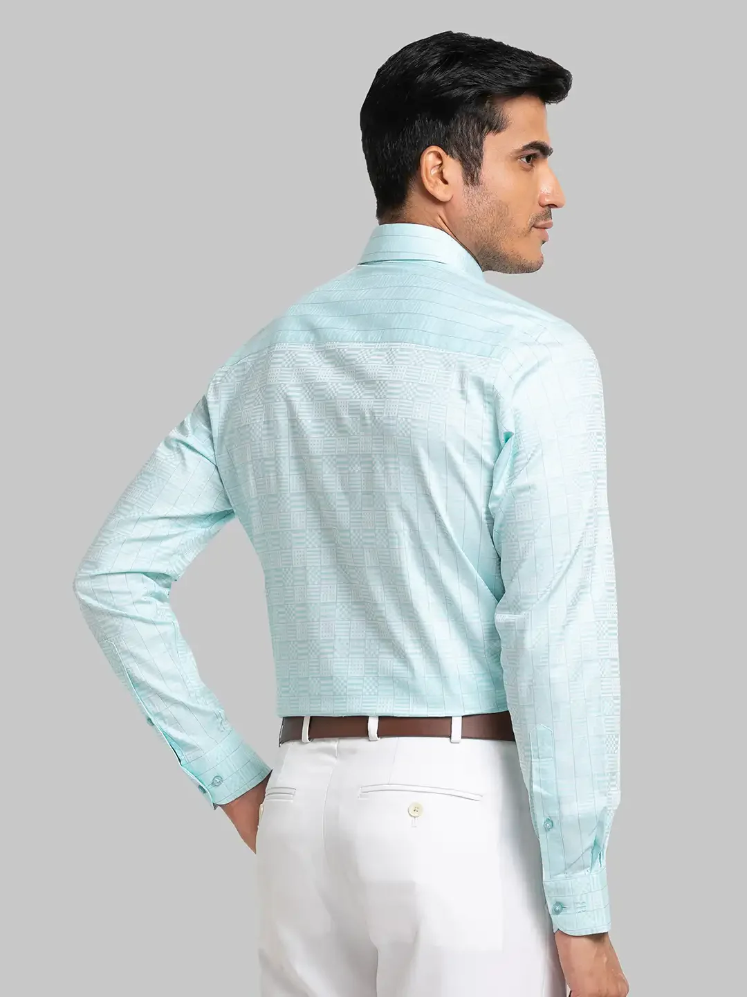 Men Green Contemporary Fit Checks Cotton Cut Collar Shirts - Image 4