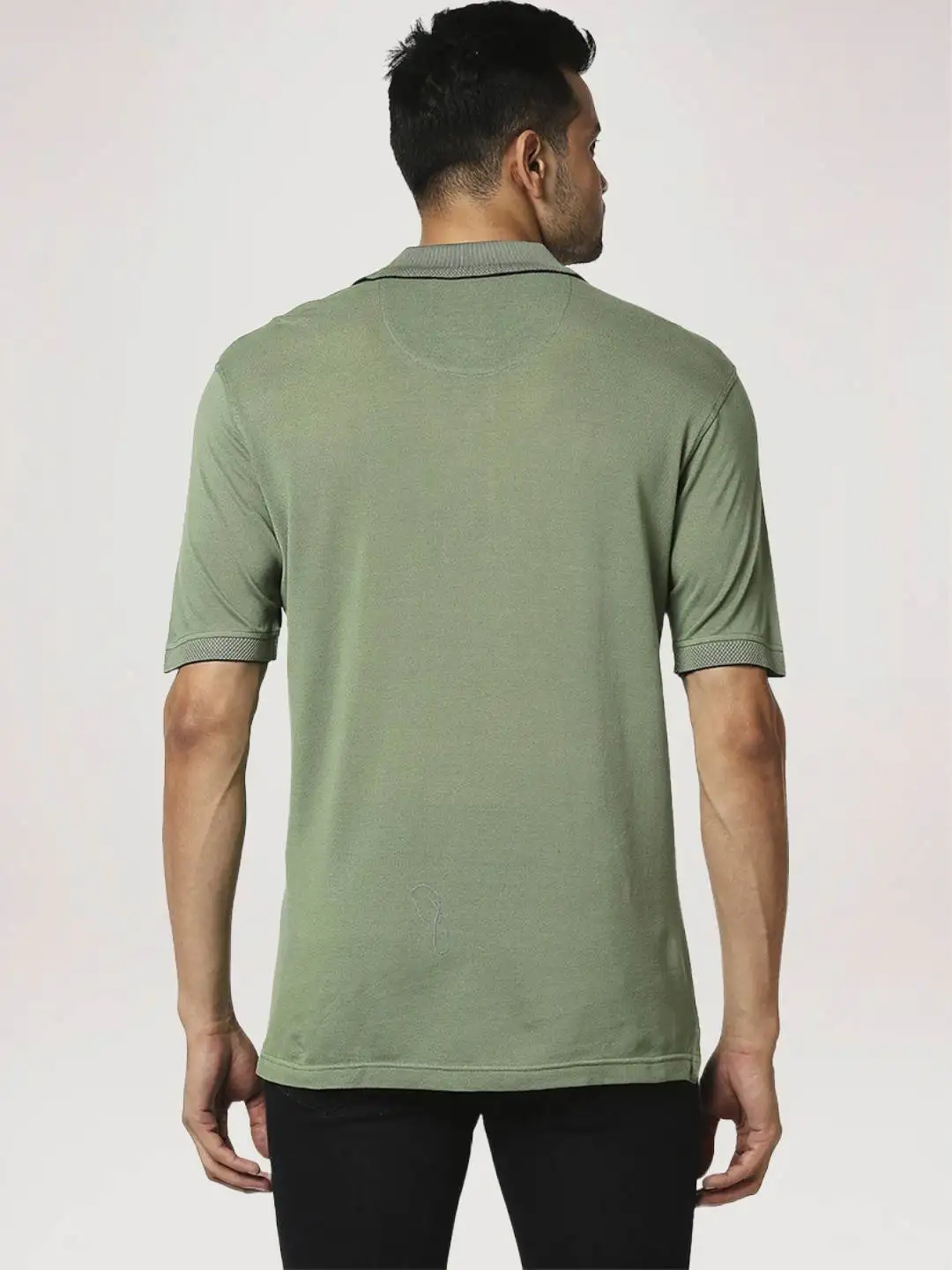Men Green Contemporary Fit Jacquard Cotton Polo T-Shirt - Image 2