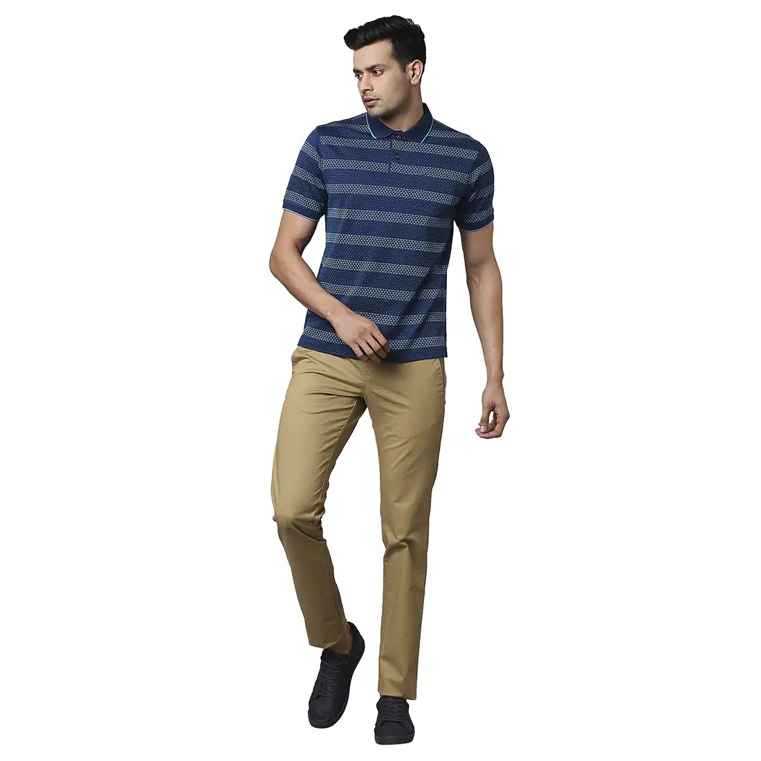 Men Green Contemporary Fit Jacquard Cotton Polo T-Shirt - Image 5