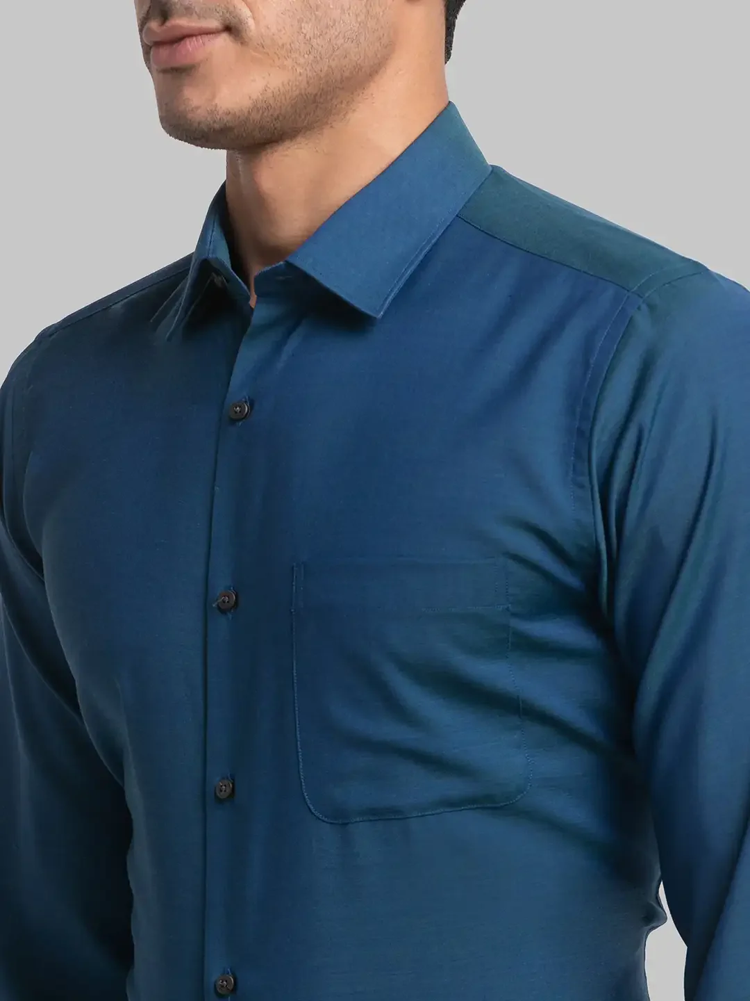 Men Green Contemporary Fit Solid Polyester Blend Cut Collar Shirts - Image 6
