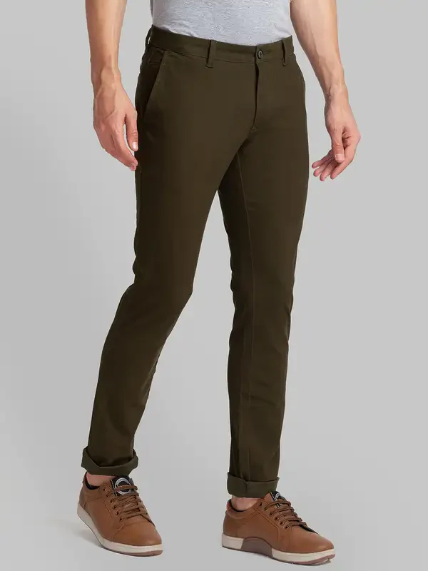 Men Green Lrt Fit Piece Dyed Cotton Blend Trouser - Image 2