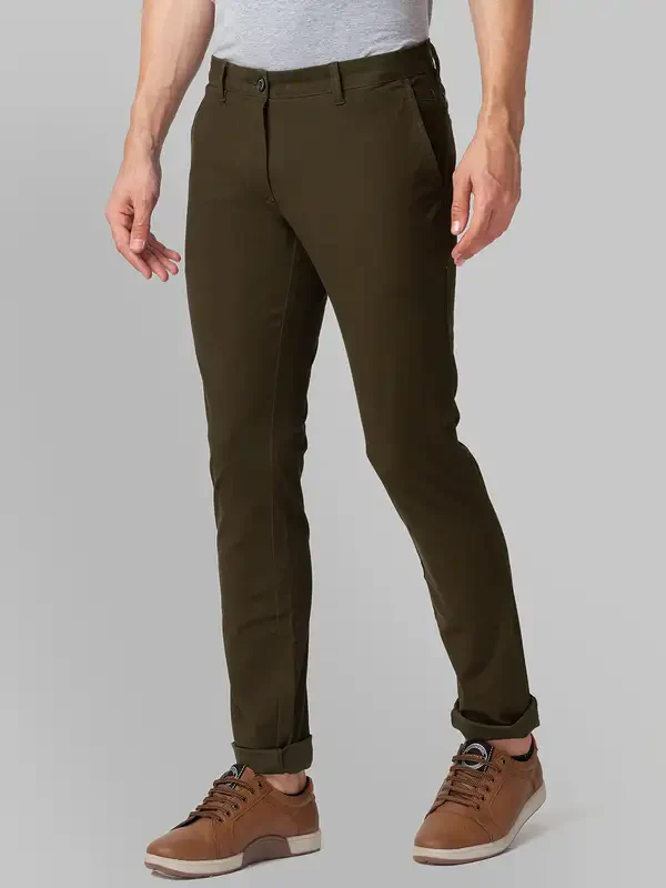 Men Green Lrt Fit Piece Dyed Cotton Blend Trouser - Image 3