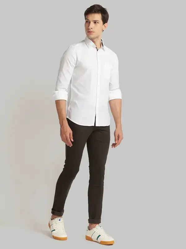 Men Green Lrt Fit Print Cotton Blend Trouser - Image 5