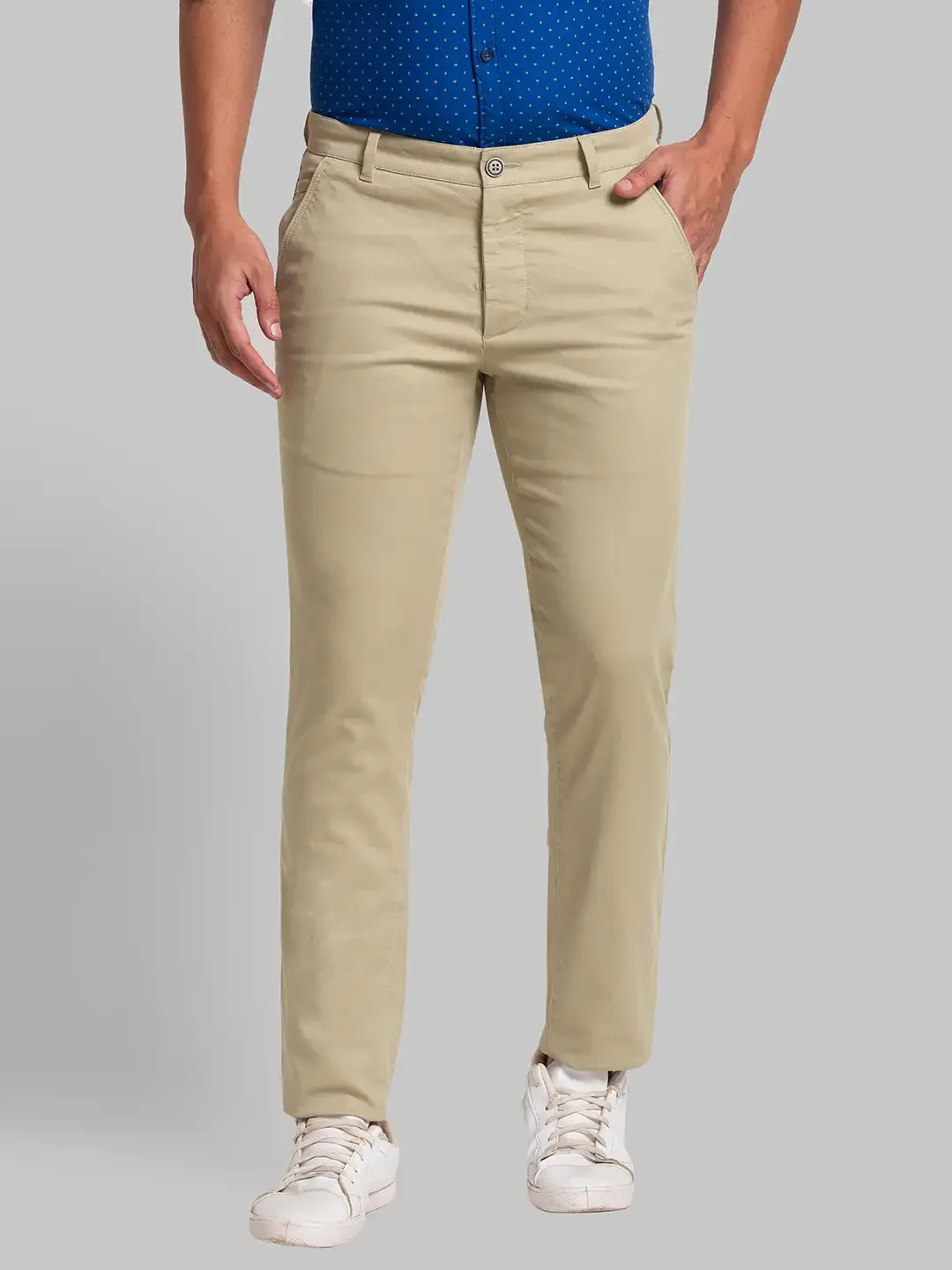 Men Green Lrt Fit Solid Cotton Blend Trouser