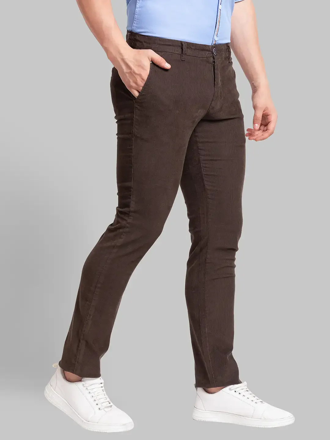 Men Green Lrt Fit Solid Cotton Blend Trouser - Image 2