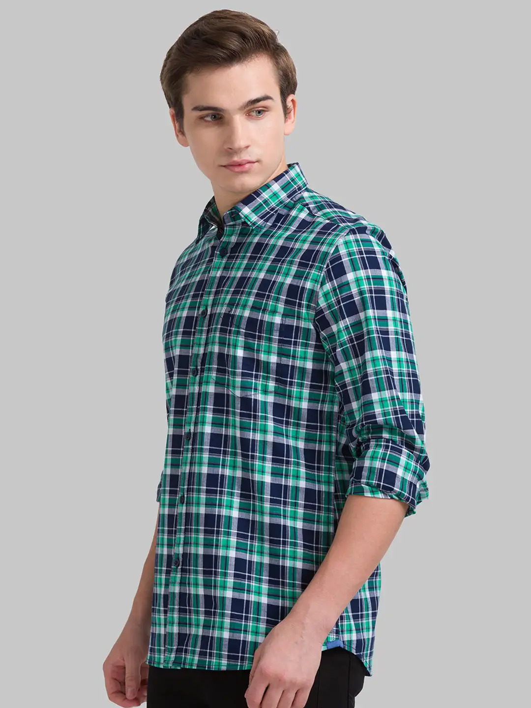 Men Green Slim Fit Checks Cotton Full Sleeve Shirts - Image 2