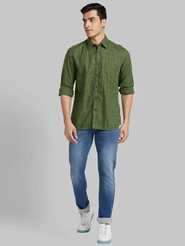 Men Green Slim Fit Checks Cotton Full Sleeve Shirts - Image 5
