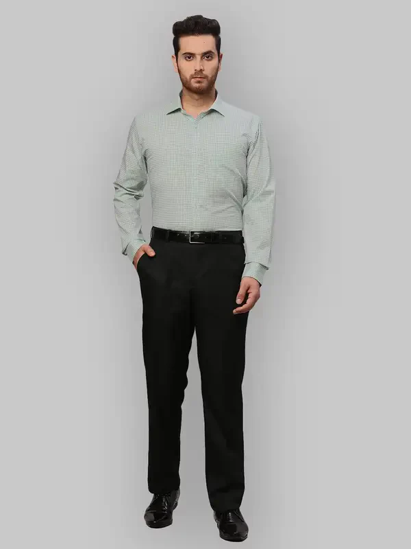 Men Green Slim Fit Checks Cotton Shirts - Image 5