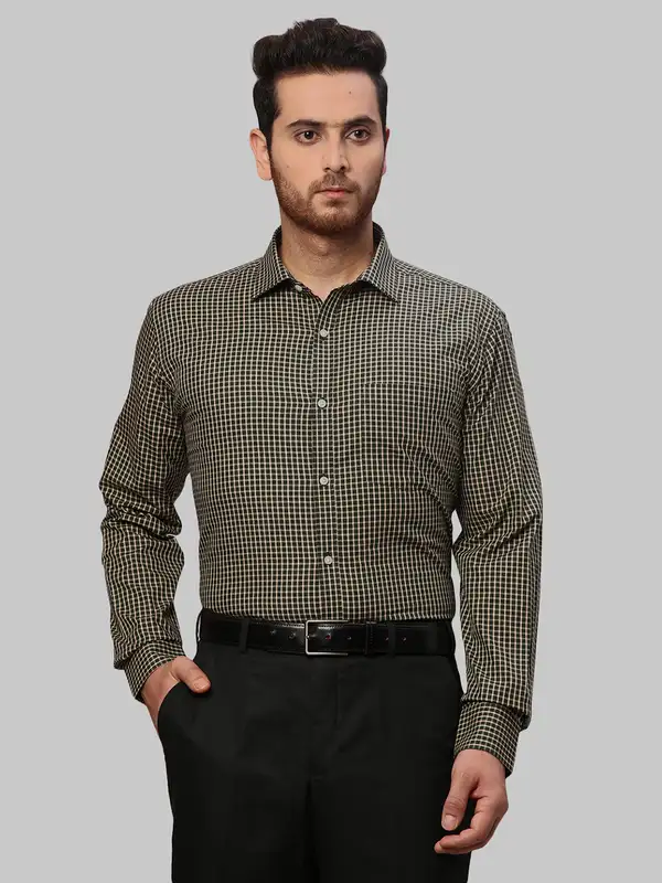 Men Green Slim Fit Checks Cotton Shirts