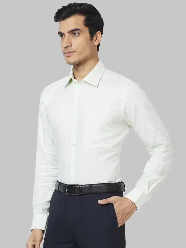 Men Green Slim Fit Checks Cotton Shirts - Image 3