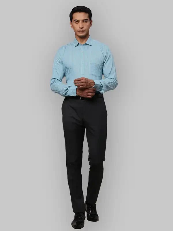 Men Green Slim Fit Checks Cotton Shirts - Image 5