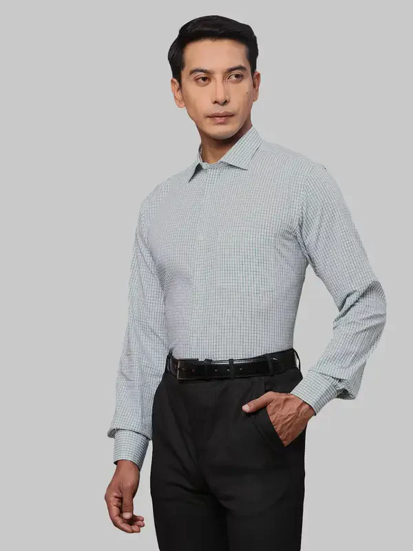 Men Green Slim Fit Checks Cotton Shirts - Image 3