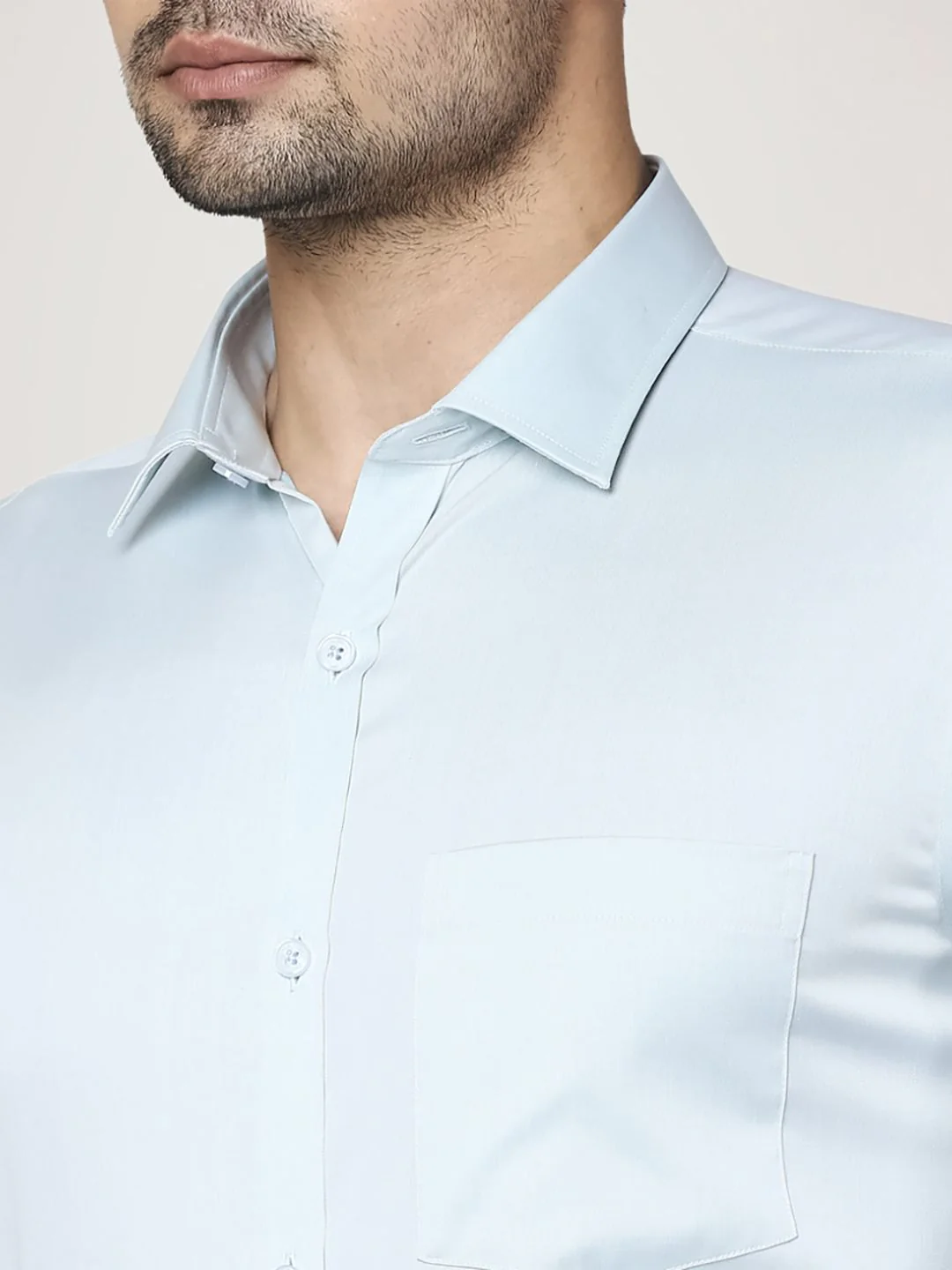 Men Green Slim Fit Solid Cotton Cut Away Collar Shirts