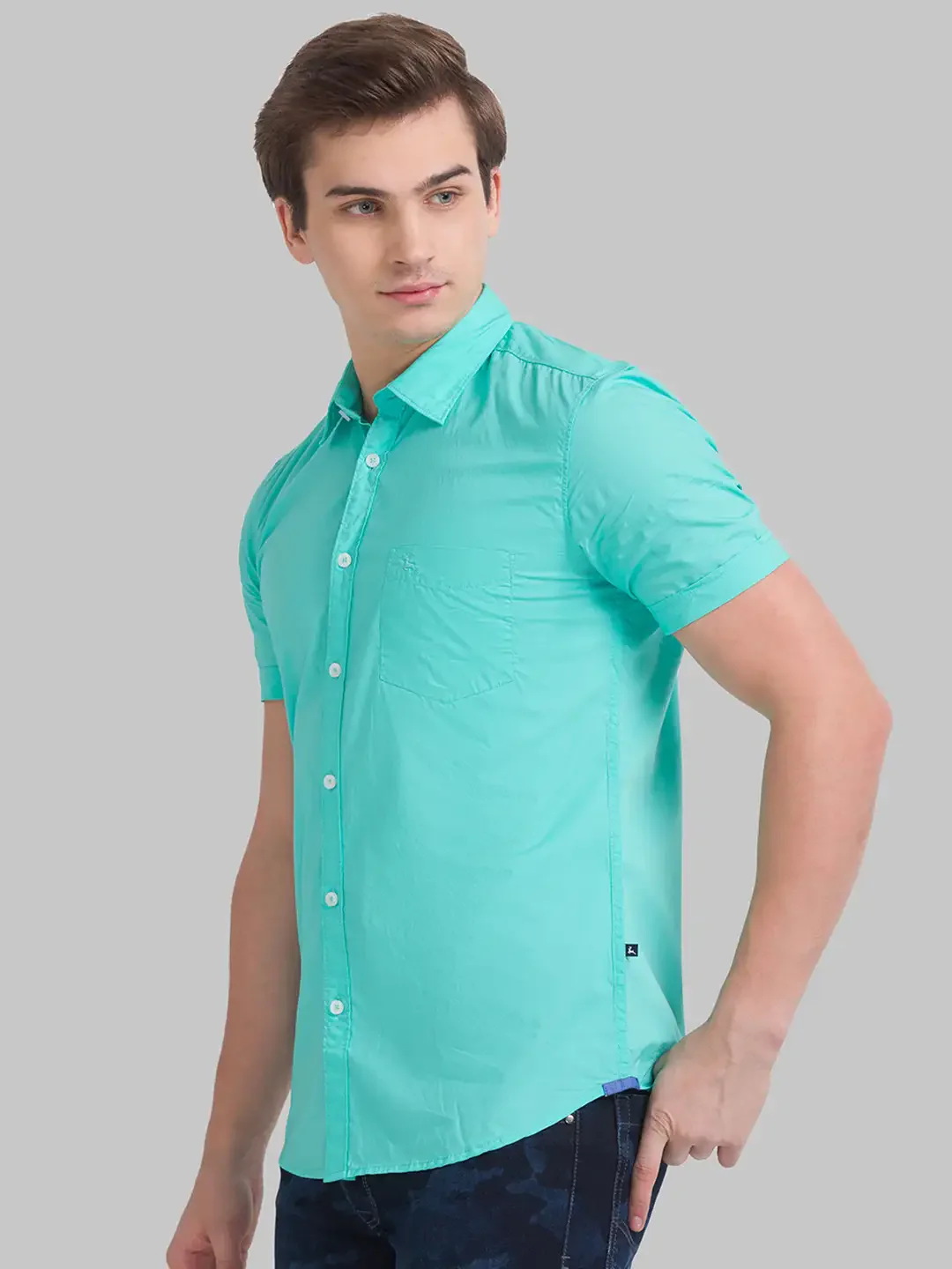Men Green Slim Fit Solid Cotton Half Sleeve Shirts - Image 3