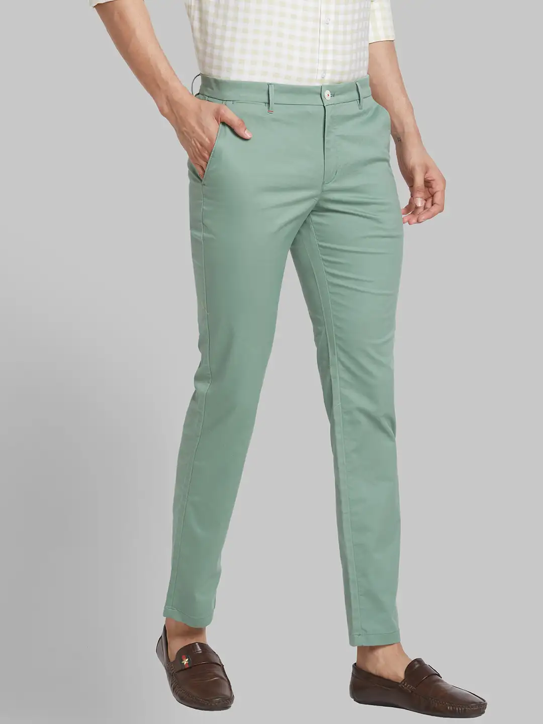 Men Green Slim Fit Solid Polyester Blend Trouser - Image 2