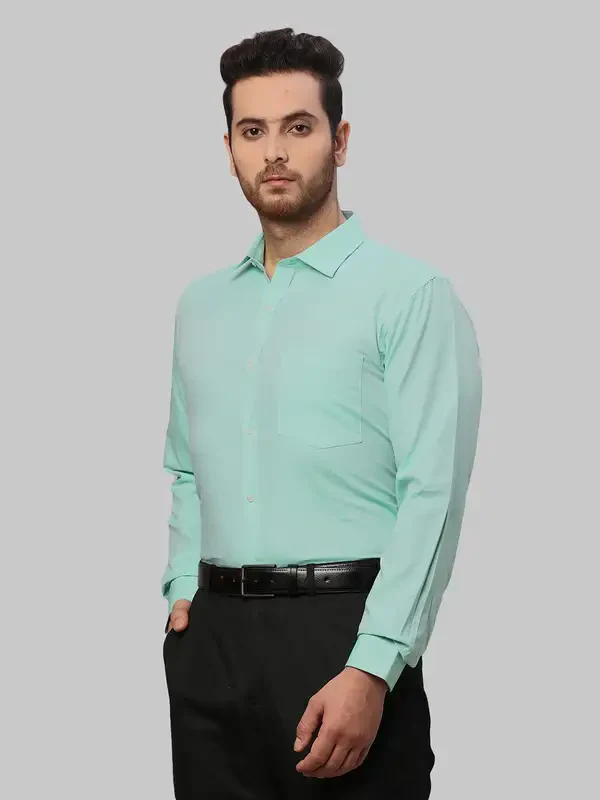 Men Green Slim Fit Structure Cotton Shirts - Image 3