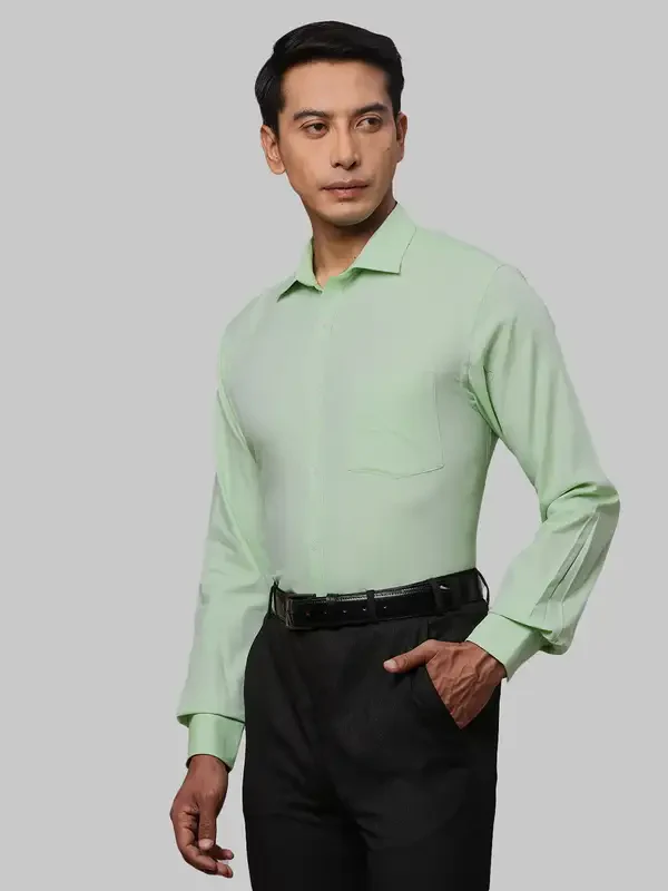 Men Green Slim Fit Structure Cotton Shirts - Image 3