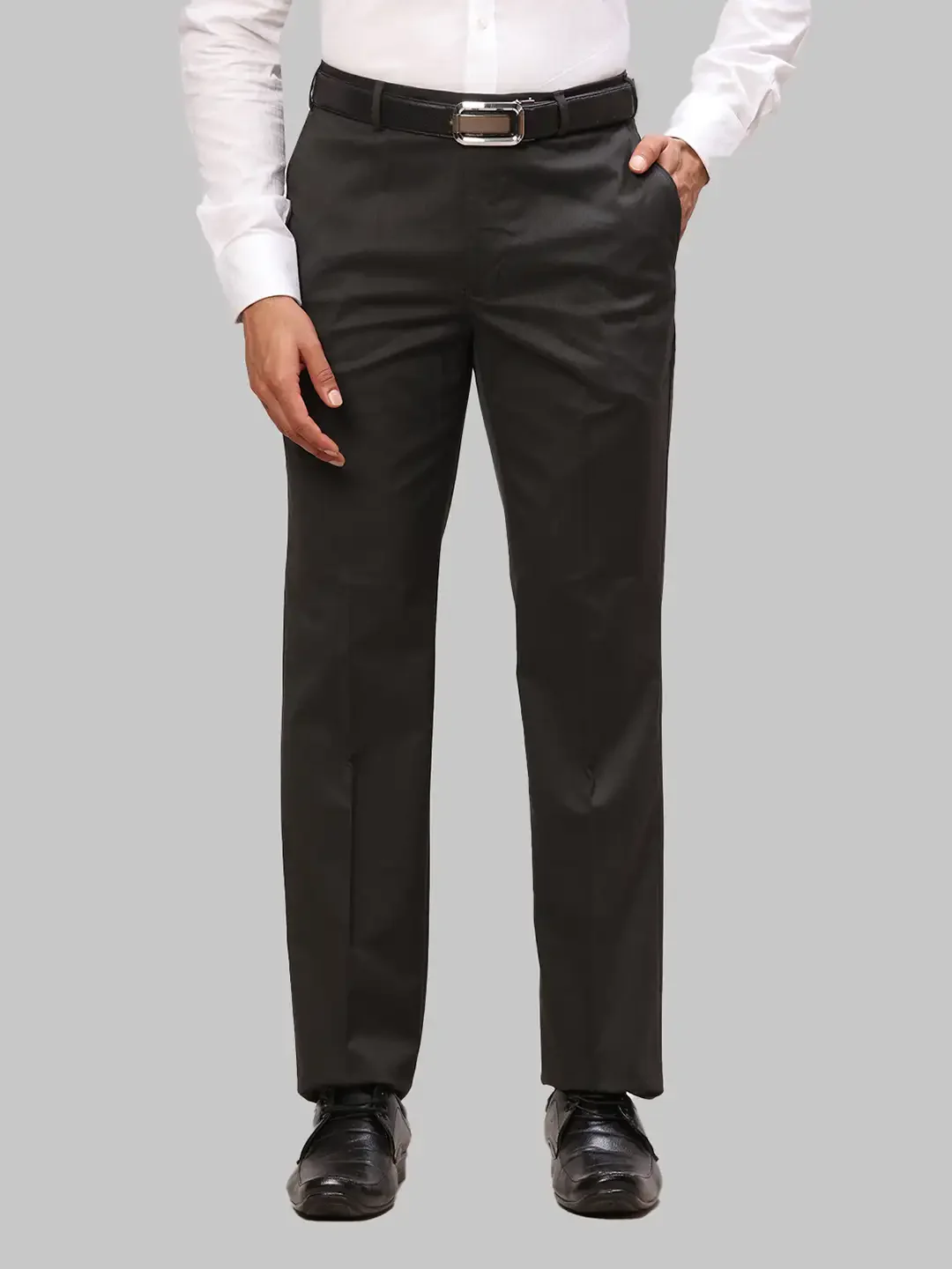Men Green Smart Fit Structure Polyester Blend Trouser