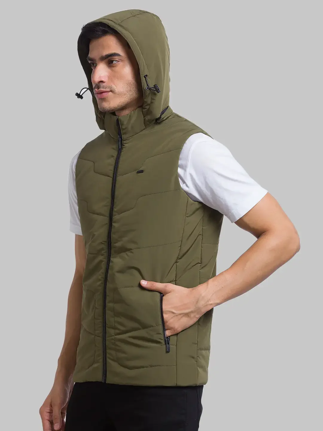Men Green Solid Polyester Sleeveless Jackets - Image 3