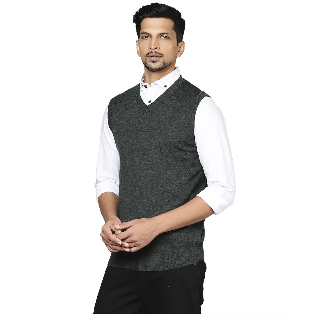 Men Green Solid Wool Blend V Neck Collar Sweaters - Image 3