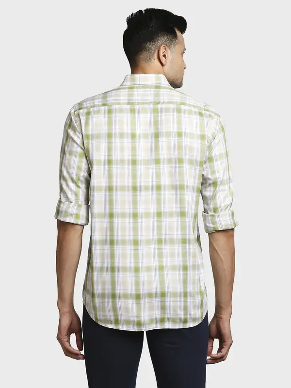 Men Green Tailored Fit Checks Cotton Blend Full Sleeve Shirts - Image 4