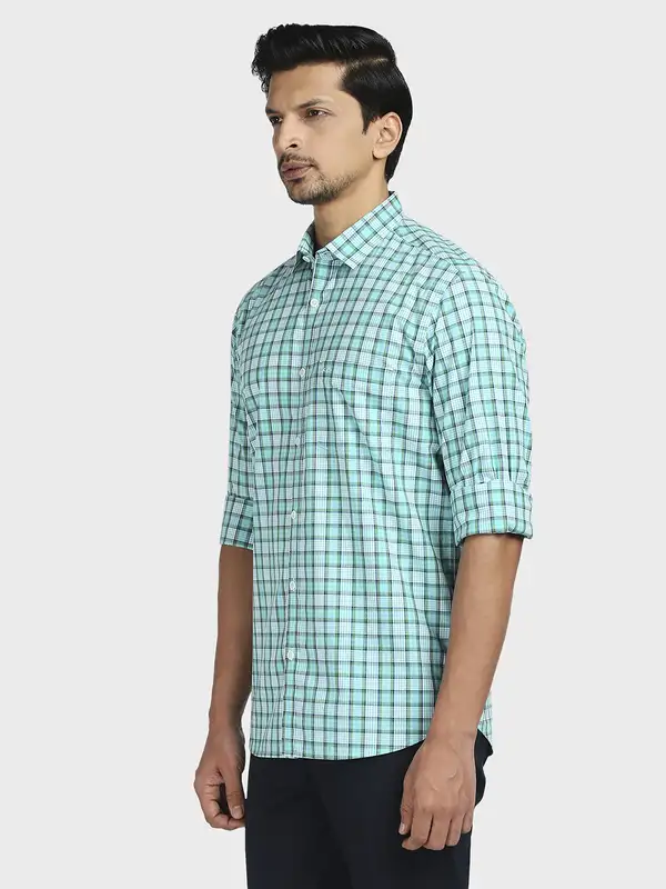 Men Green Tailored Fit Checks Cotton Full Sleeve Shirts - Image 3