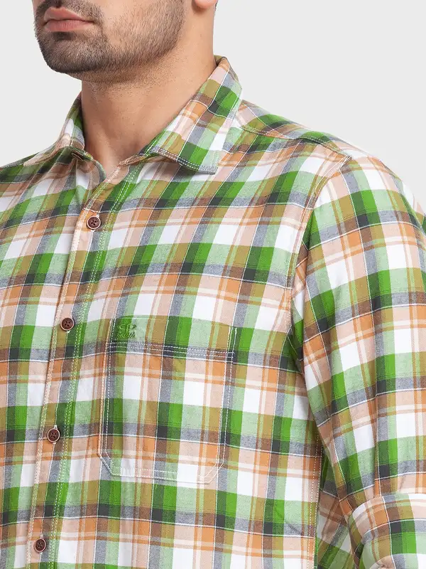 Men Green Tailored Fit Checks Cotton Full Sleeve Shirts - Image 6